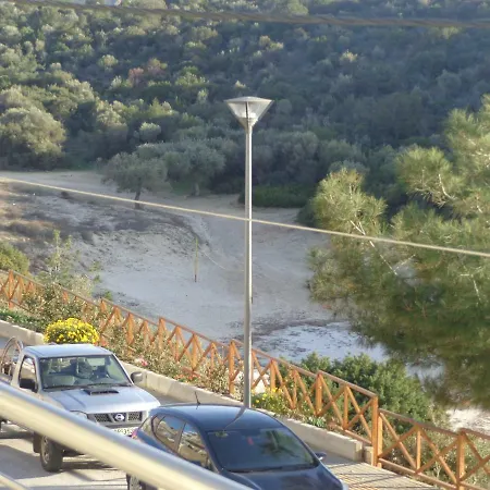 Dreamy By The Sea Apartman